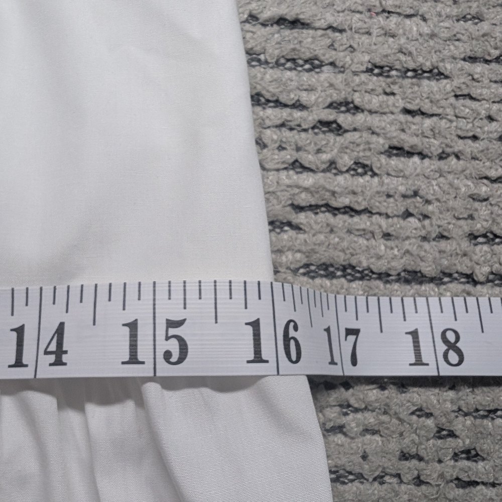 En Saison White Maxi Dress - Picture 7 of 9
